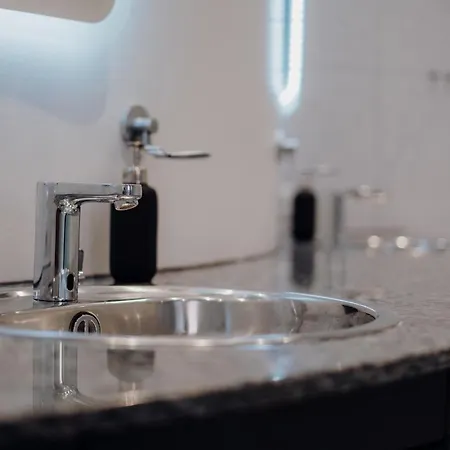Apartment Luxurioese Und Stilvolle In Bester Lage Bremens Bremen